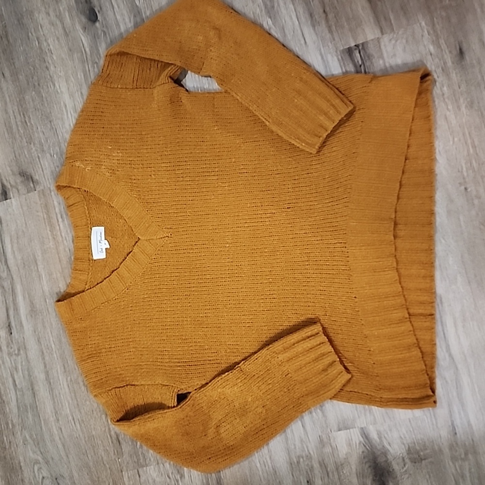 Oak & Meadow Sweater Size Medium